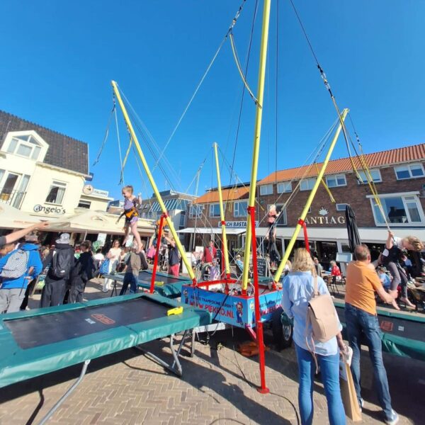 Bungee Trampoline huren